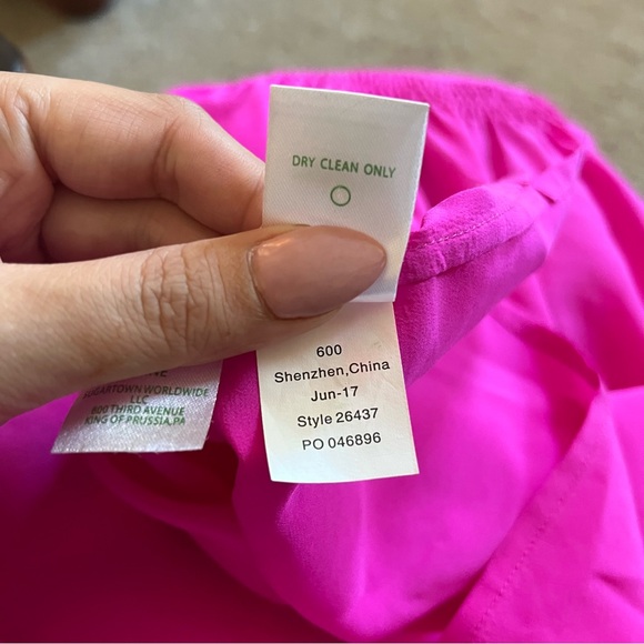 Lilly Pulitzer Hot Pink Sleeveless Silk Bailey Top - Picture 5 of 5
